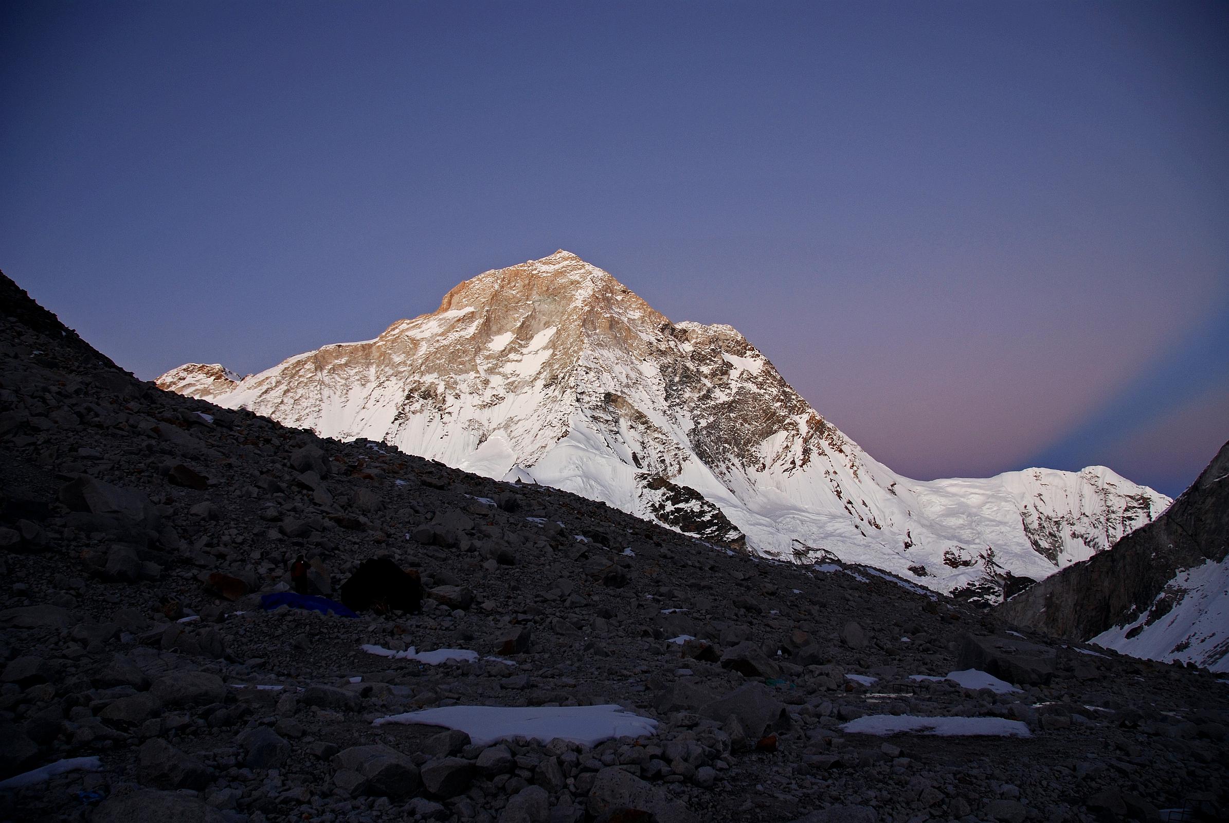 9 16 Makalu West Face, West Pillar, Southwest Face, And Peak 3 After Sunset From East Col Camp